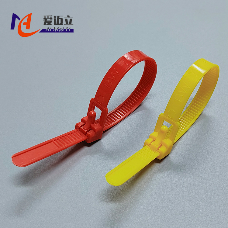 Retractable snap-button nylon cable tie plastic cable tie